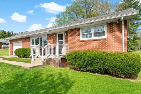 56 Spring Valley Rd, Washington, PA 15301