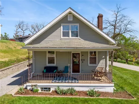 1502 Zeuger, Glenshaw, PA 15116