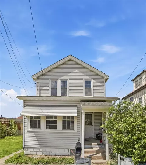 2917 Skelly St, Mckeesport, PA 15131