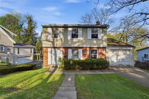 7730 Oak St, Pittsburgh, PA 15237