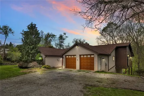 4078 Hickory Hill Rd, Murrysville, PA 15668
