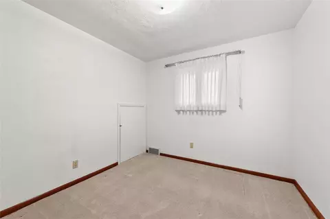 Bedroom - 2602 Timothy Dr, Export, PA 15632 photo 5 of 5