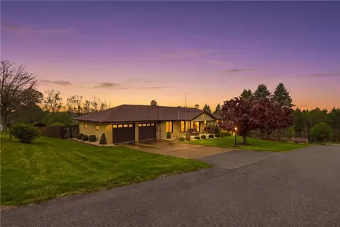 506 Ruby St, Windber, PA 15963