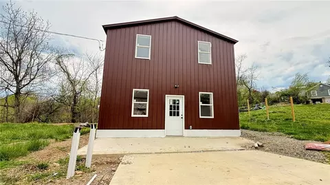 118 Briarwood Dr, Monongahela, PA 15063