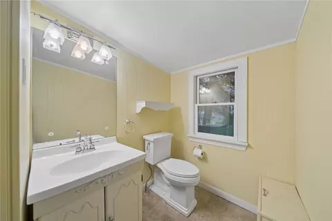 Bath - 665 Main St, Irwin, PA 15642 photo 2 of 2