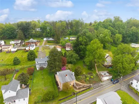 View/Area - 665 Main St, Irwin, PA 15642 photo 1 of 1