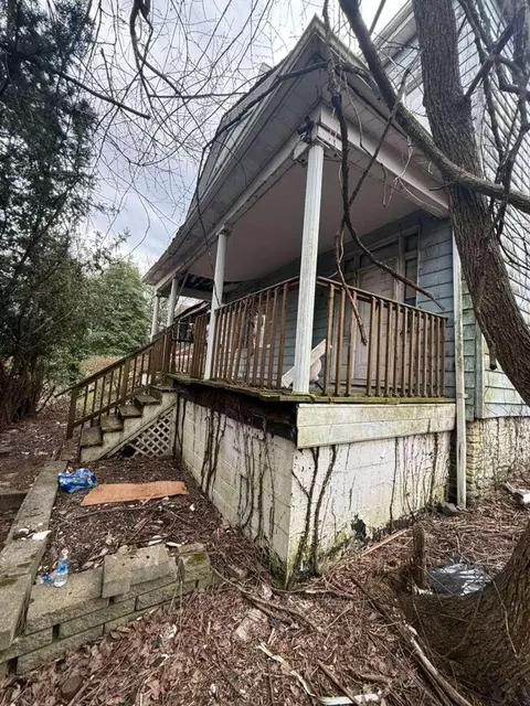 419 Prospect Ave, Donora, PA 15033