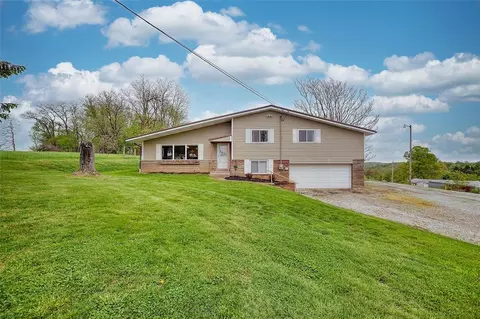 4218 Henderson Ave, Hickory, PA 15340