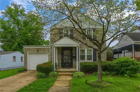 1315 Princeton Ave, Natrona Heights, PA 15065