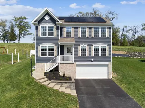 18 Equestrian Dr, Imperial, PA 15126