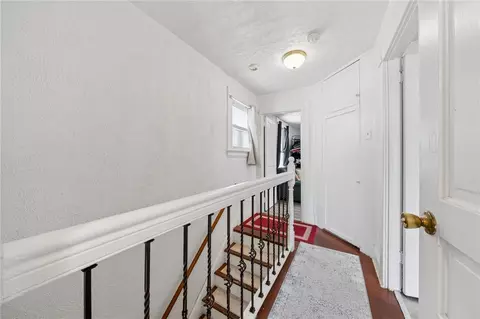 Entry Way - 514 6th St, Irwin, PA 15642 photo 2 of 3