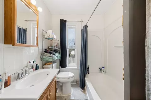 Bath - 514 6th St, Irwin, PA 15642 photo 1 of 1