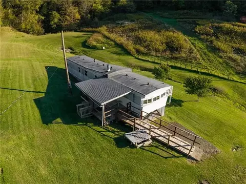 192 Van Druff Rd, Spraggs, PA 15362 photo 16