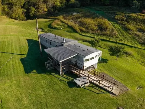 192 Van Druff Rd, Spraggs, PA 15362 photo 16