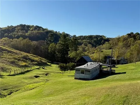 192 Van Druff Rd, Spraggs, PA 15362 photo 32