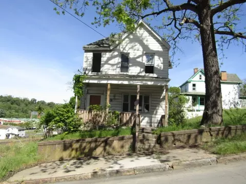 411 13th St, Mckeesport, PA 15132