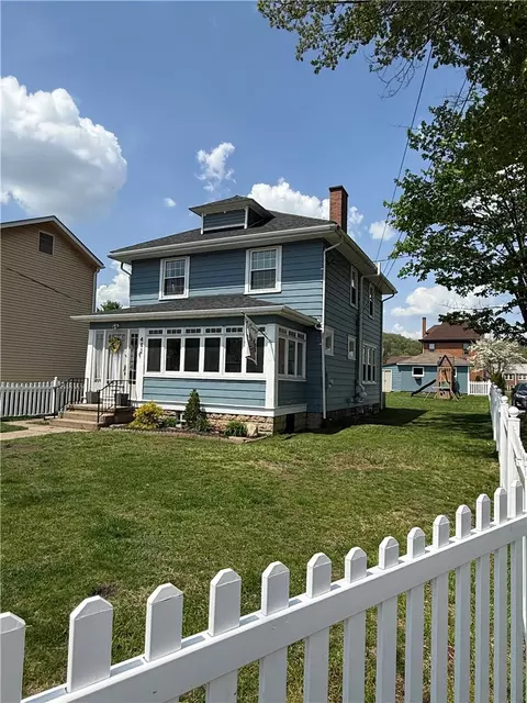 442 Jefferson Ave, Beaver, PA 15009