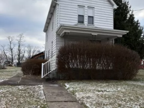 3211 Liberty Way, Mckeesport, PA 15133