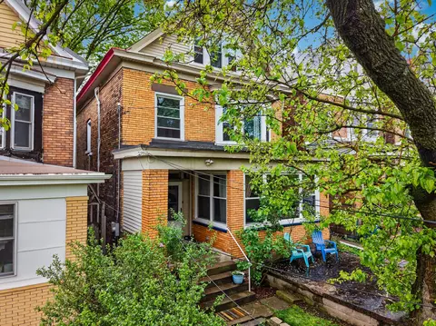 2017 Delaware, Pittsburgh, PA 15218
