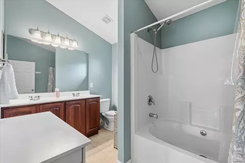 Bath - 204 Windham, Mars, PA 16046 photo 1 of 1