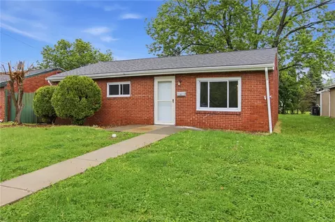 2911 Valley St, Mckeesport, PA 15133