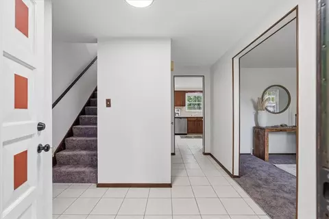 Entry Way - 14255 Wayne Dr, Irwin, PA 15642 photo 1 of 3