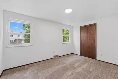 Bedroom - 14255 Wayne Dr, Irwin, PA 15642 photo 1 of 4