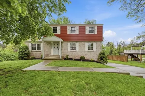 14255 Wayne Dr, Irwin, PA 15642