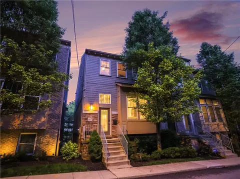 463 Wyola St, Pittsburgh, PA 15211