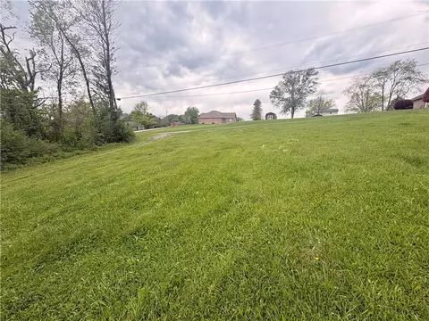720 Hamilton Ave, Belle Vernon, PA 15012
