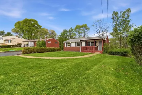 443 Eden Dr, Monroeville, PA 15146