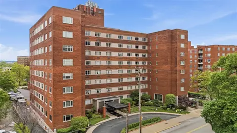 128 N Craig #909, Pittsburgh, PA 15213