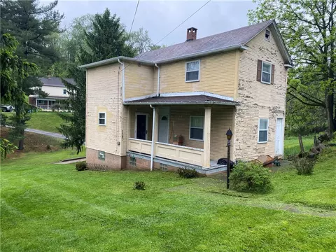 548 Chestnut St, Monessen, PA 15062