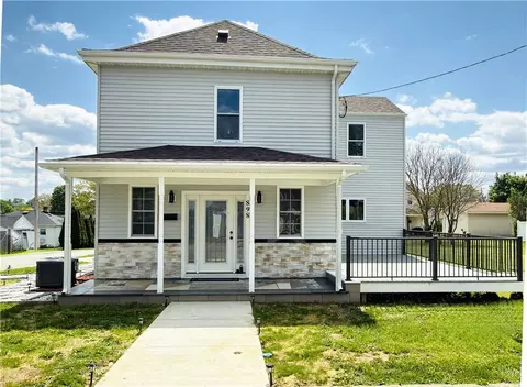 898 Speyer Ave, Monaca, PA 15061