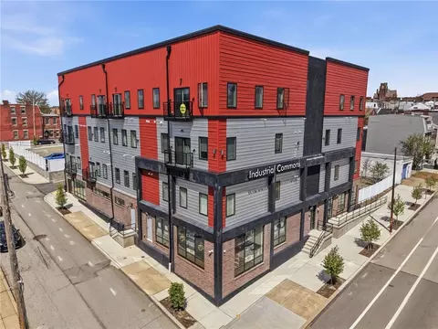 3809 Liberty Ave #201, Pittsburgh, PA 15201