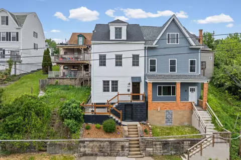 1030 Haslage, Pittsburgh, PA 15212