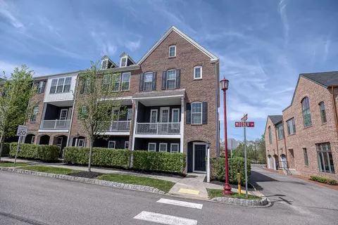 119 Meeder, Cranberry Township, PA 16066