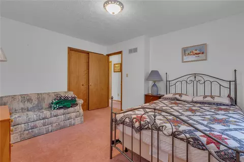 Bedroom - 210 4th St, Beaver, PA 15009 photo 2 of 2