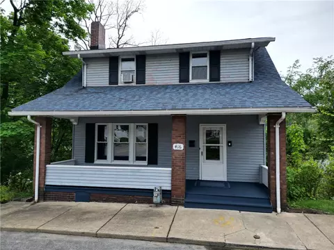 416 10th Ave, New Brighton, PA 15066