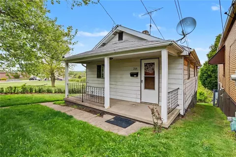 218 Vine St, Homestead, PA 15120