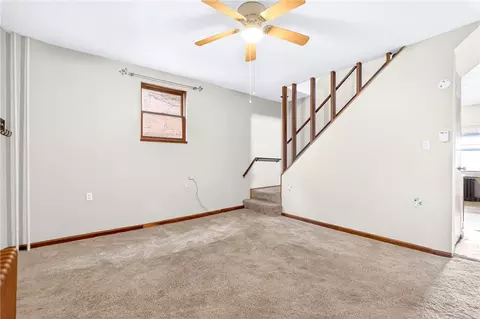 Living - 520 Stokes Ave, Braddock, PA 15104 photo 2 of 4