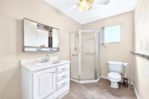 Bath - 520 Stokes Ave, Braddock, PA 15104 photo 1 of 3
