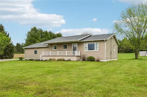 240 Hamburg Rd, Greenville, PA 16125