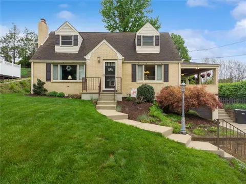 14061 Lexington, Irwin, PA 15642