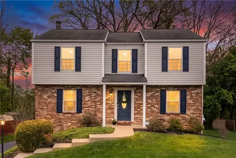 570 Bruton Dr, Gibsonia, PA 15044