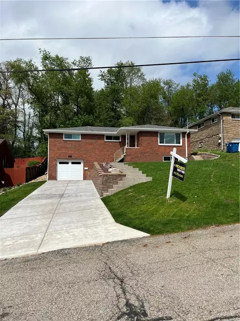 526 Foltz Dr, Verona, PA 15147