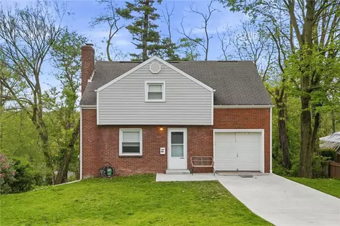 5644 Valleyview Dr, Bethel Park, PA 15102