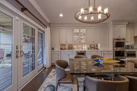 Dining - 362 Highpointe, Seven Fields, PA 16046 photo 4 of 4