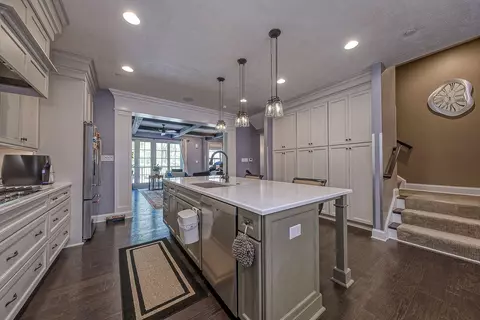 Kitchen - 362 Highpointe, Seven Fields, PA 16046 photo 4 of 4