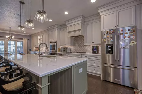 Kitchen - 362 Highpointe, Seven Fields, PA 16046 photo 3 of 4